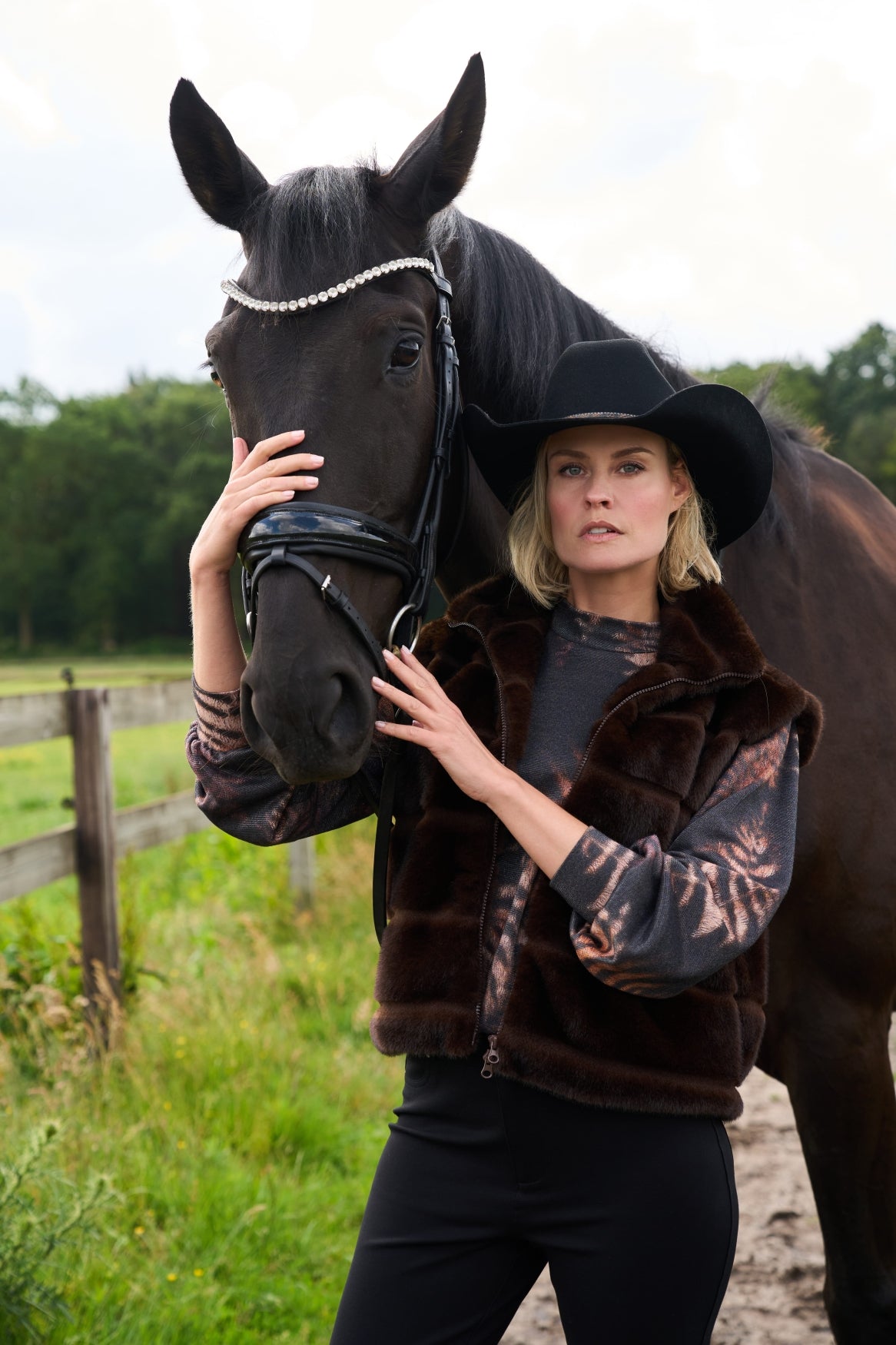 NED Dutch Fashion Design Kunstfellweste Damen Weste Moor Lines