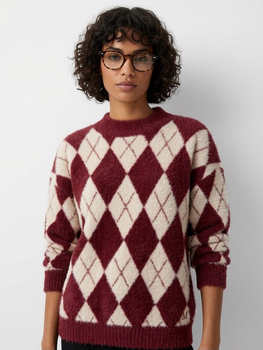 NED Dutch Fashion Design Pullover Beata – Bordeaux mit cremefarbenem Rautenmuster